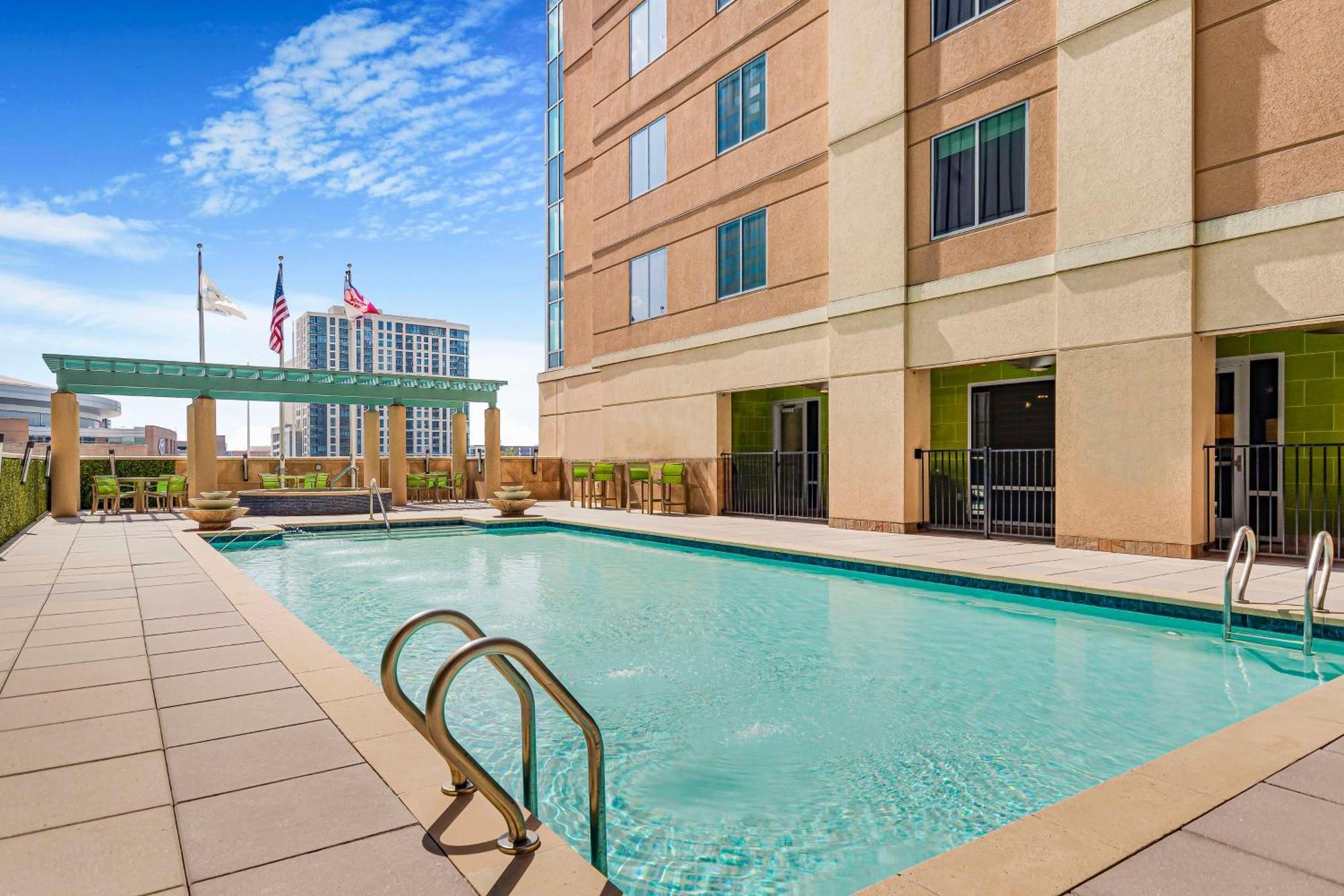 Embassy Suites Houston - Downtown מראה חיצוני תמונה