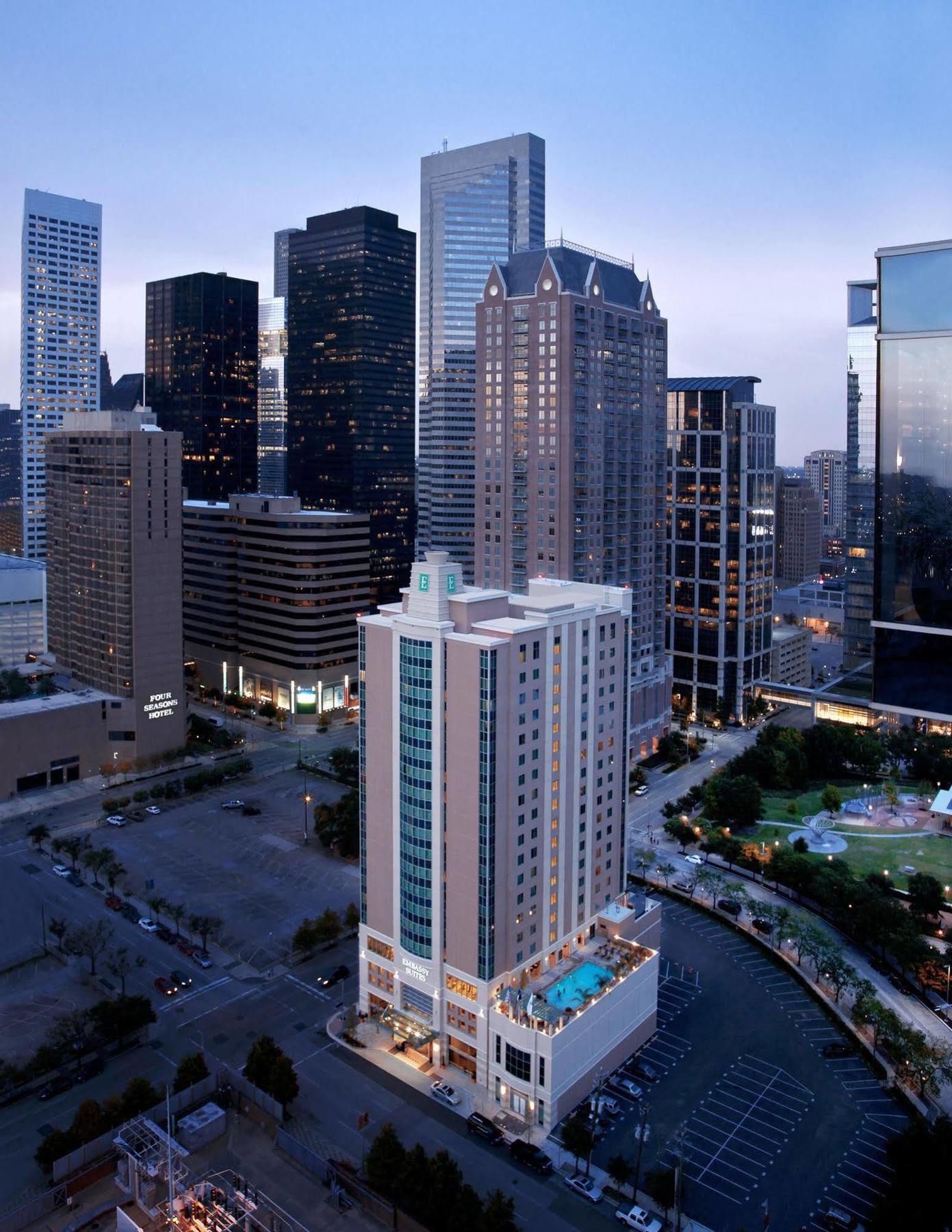 Embassy Suites Houston - Downtown מראה חיצוני תמונה
